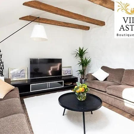 Lägenhet Villa Astora